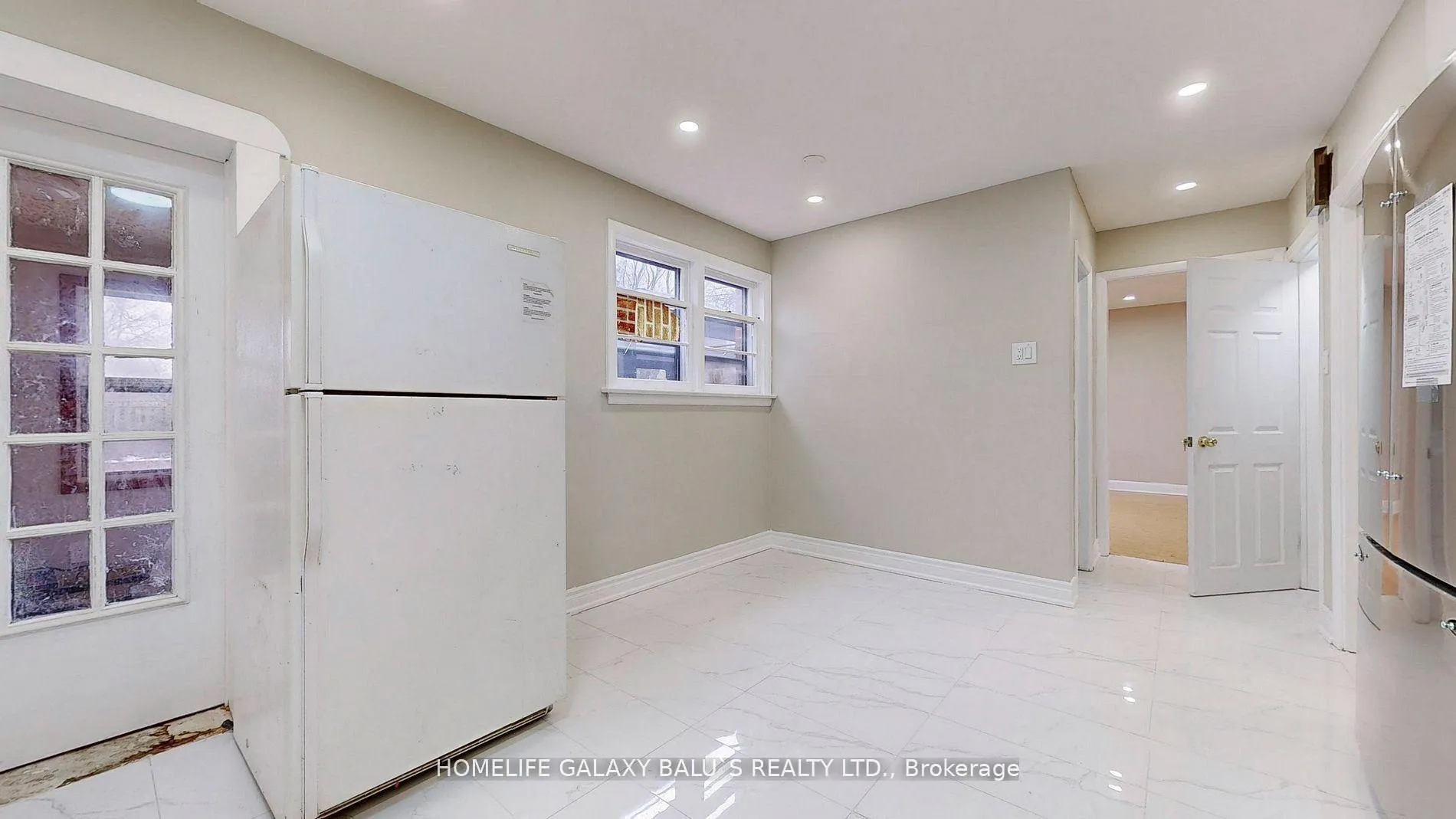 Photo 14 of 273 Dumfries Avenue, Kitchener — HOMEH