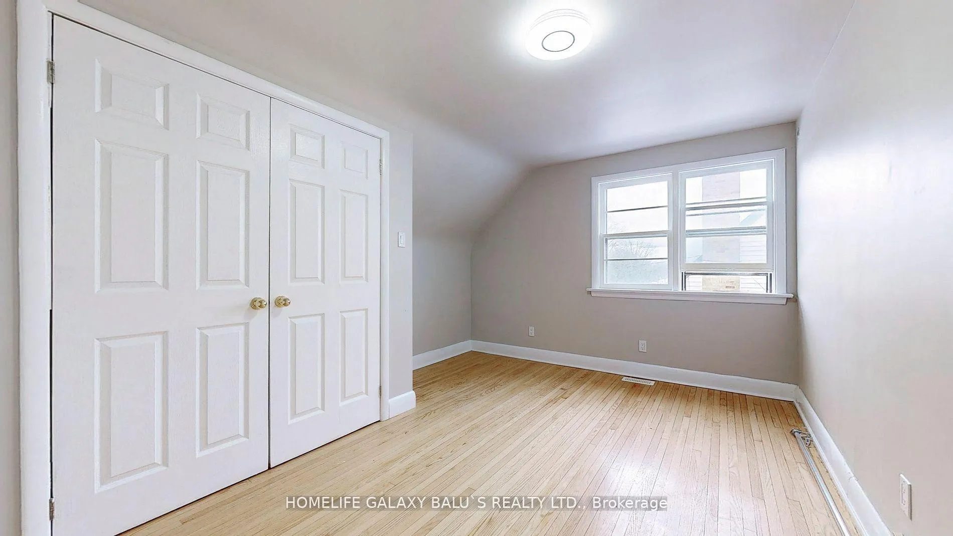 Photo 31 of 273 Dumfries Avenue, Kitchener — HOMEH
