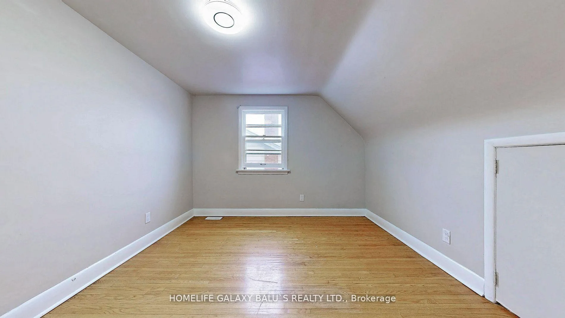 Photo 35 of 273 Dumfries Avenue, Kitchener — HOMEH
