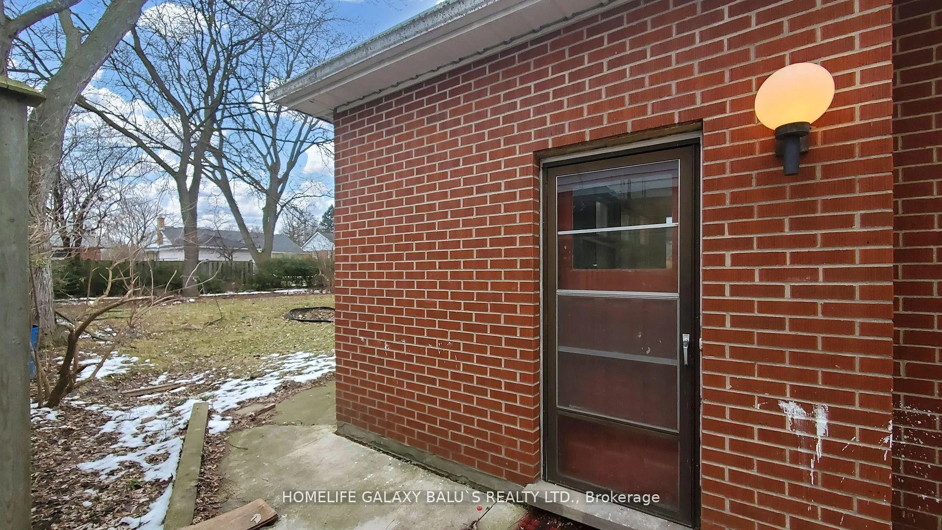 Photo 48 of 273 Dumfries Avenue, Kitchener — HOMEH
