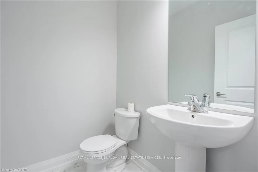 Photo 23 of 7482 Sherrilee Crescent, Niagara Falls, Brown — HOMEH