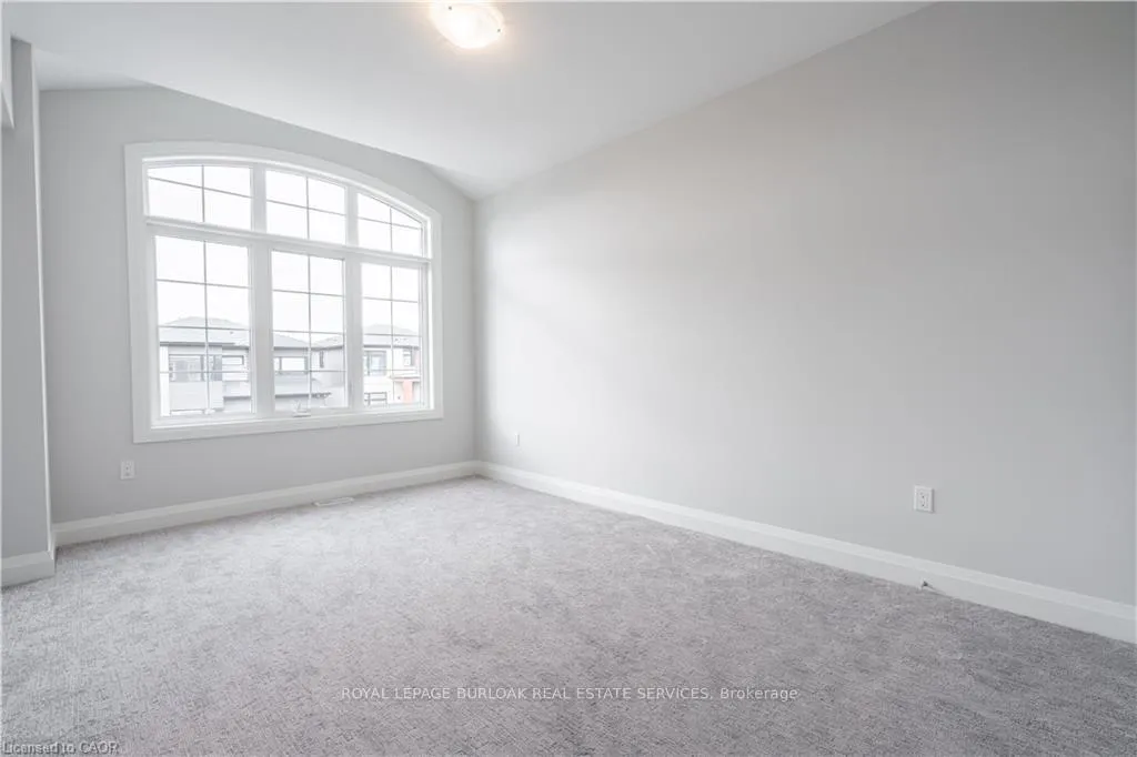 Photo 29 of 7482 Sherrilee Crescent, Niagara Falls, Brown — HOMEH