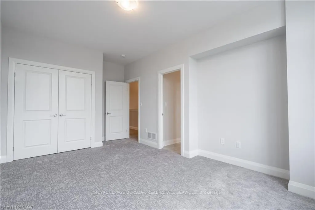 Photo 31 of 7482 Sherrilee Crescent, Niagara Falls, Brown — HOMEH