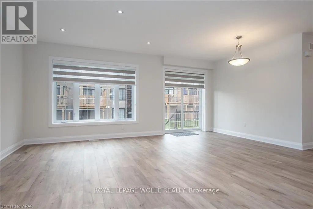 Photo 7 of 257 Raspberry Place, Waterloo, Columbia Forest/Clair Hills — HOMEH