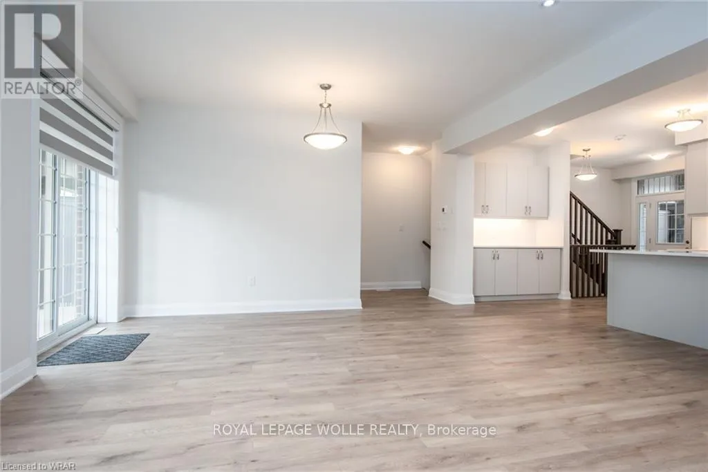 Photo 12 of 257 Raspberry Place, Waterloo, Columbia Forest/Clair Hills — HOMEH