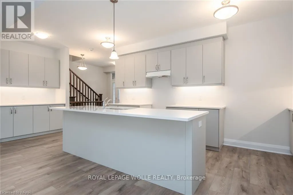 Photo 14 of 257 Raspberry Place, Waterloo, Columbia Forest/Clair Hills — HOMEH