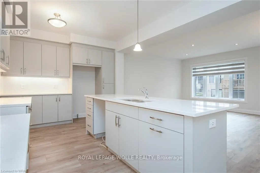 Photo 16 of 257 Raspberry Place, Waterloo, Columbia Forest/Clair Hills — HOMEH