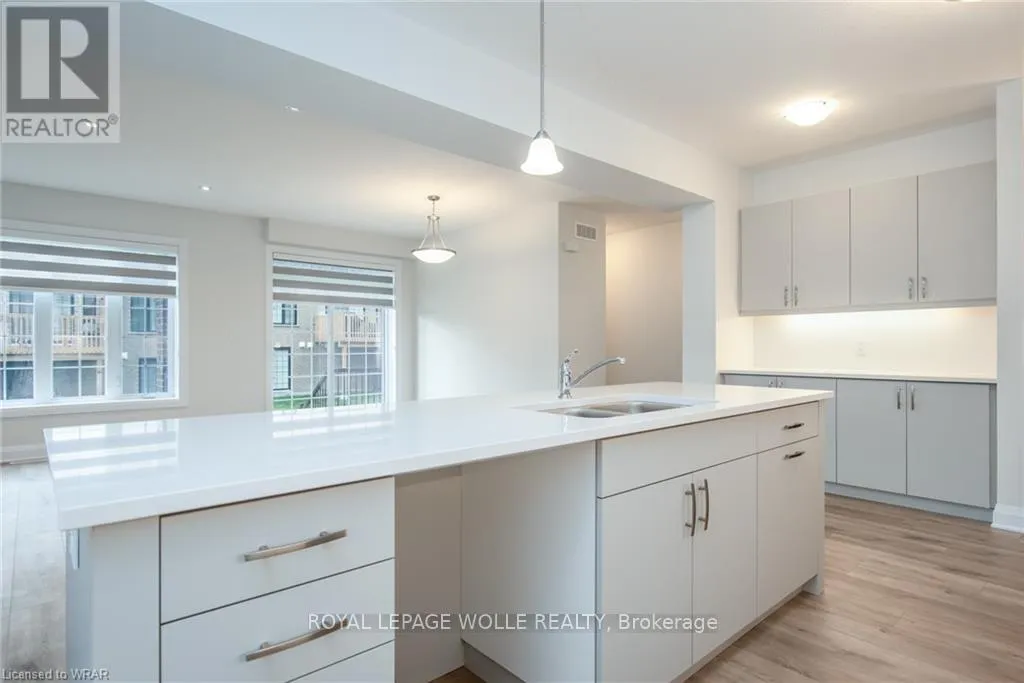 Photo 18 of 257 Raspberry Place, Waterloo, Columbia Forest/Clair Hills — HOMEH