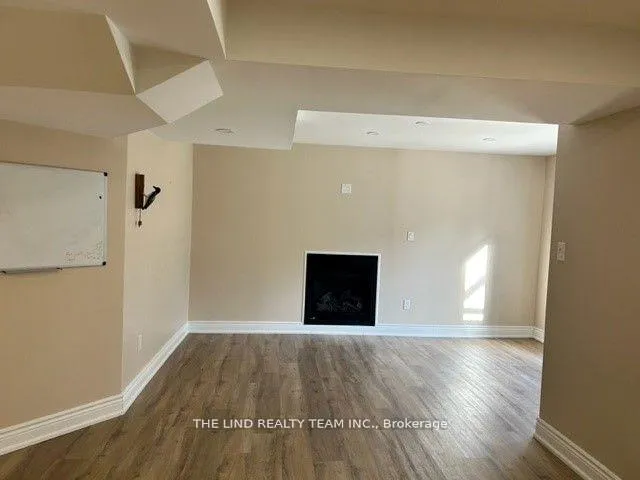 Photo 9 of 173 Roselena Drive, King, Schomberg — HOMEH