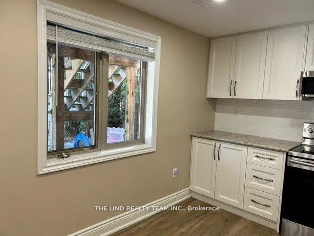 Photo 13 of 173 Roselena Drive, King, Schomberg — HOMEH