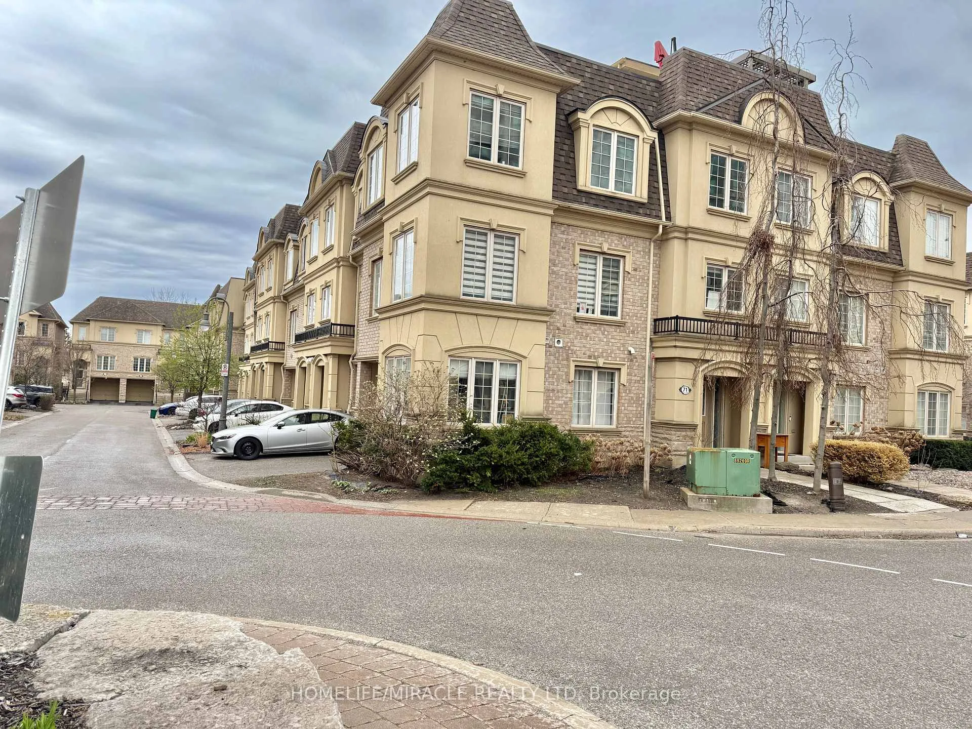 Photo 36 of Unit 71, 1250 St Martins Drive, Pickering, Bay Ridges — HOMEH