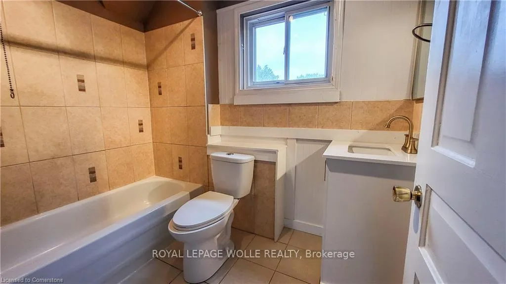 Photo 17 of 17 Theresa Street, Kitchener — HOMEH