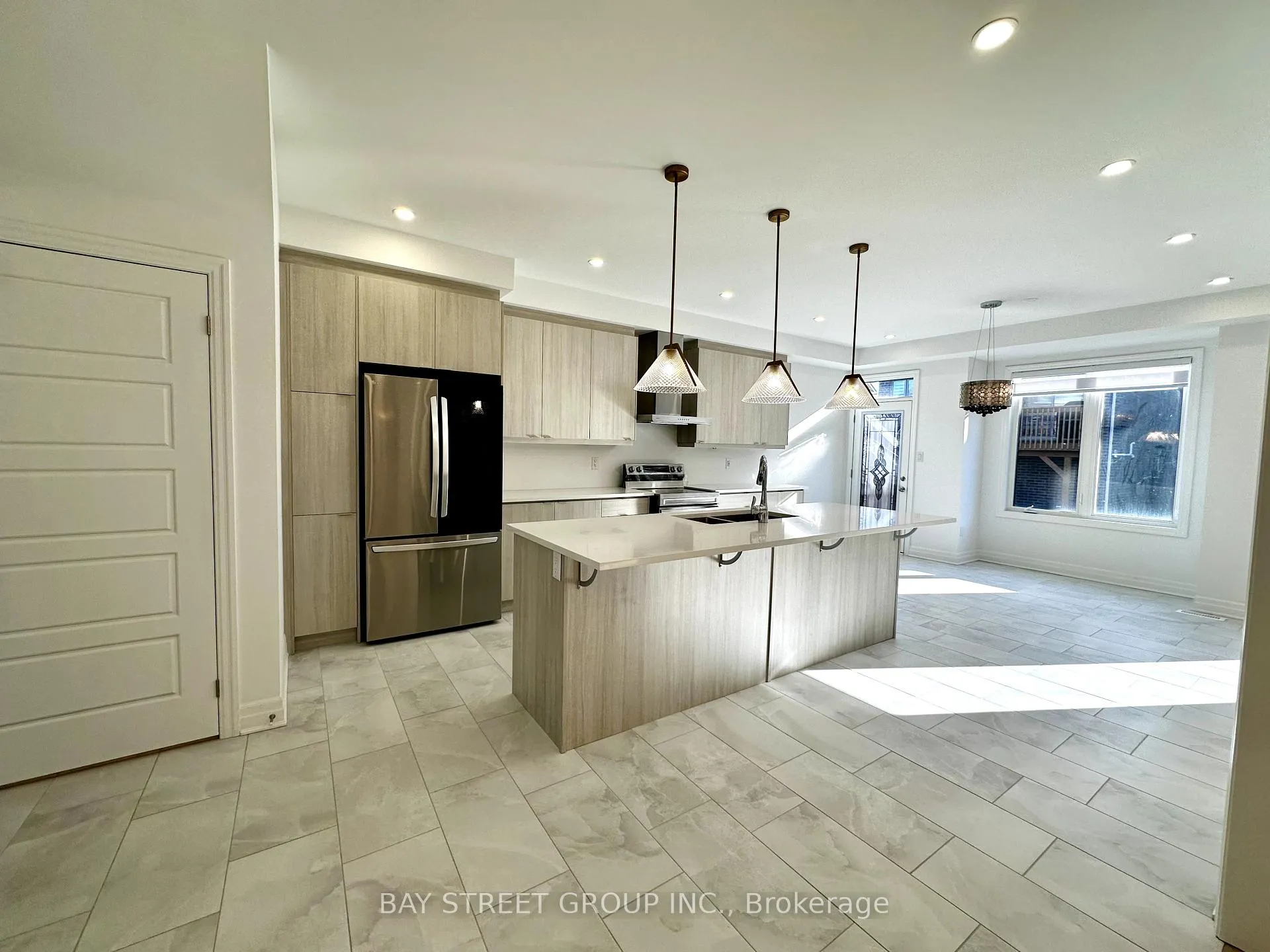 Photo 5 of 8 Sweet Pear Street, Markham, Rural Markham — HOMEH