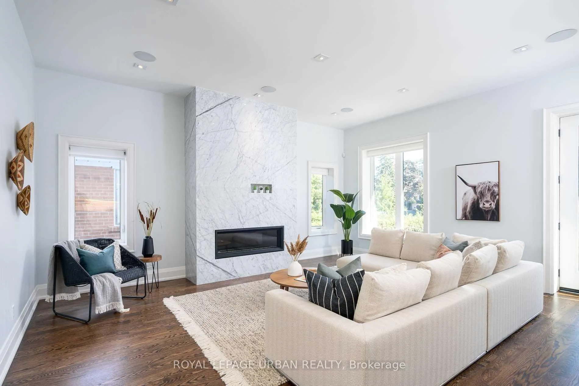 Photo 10 of 285 Joicey Boulevard, Toronto, Bedford Park-Nortown — HOMEH