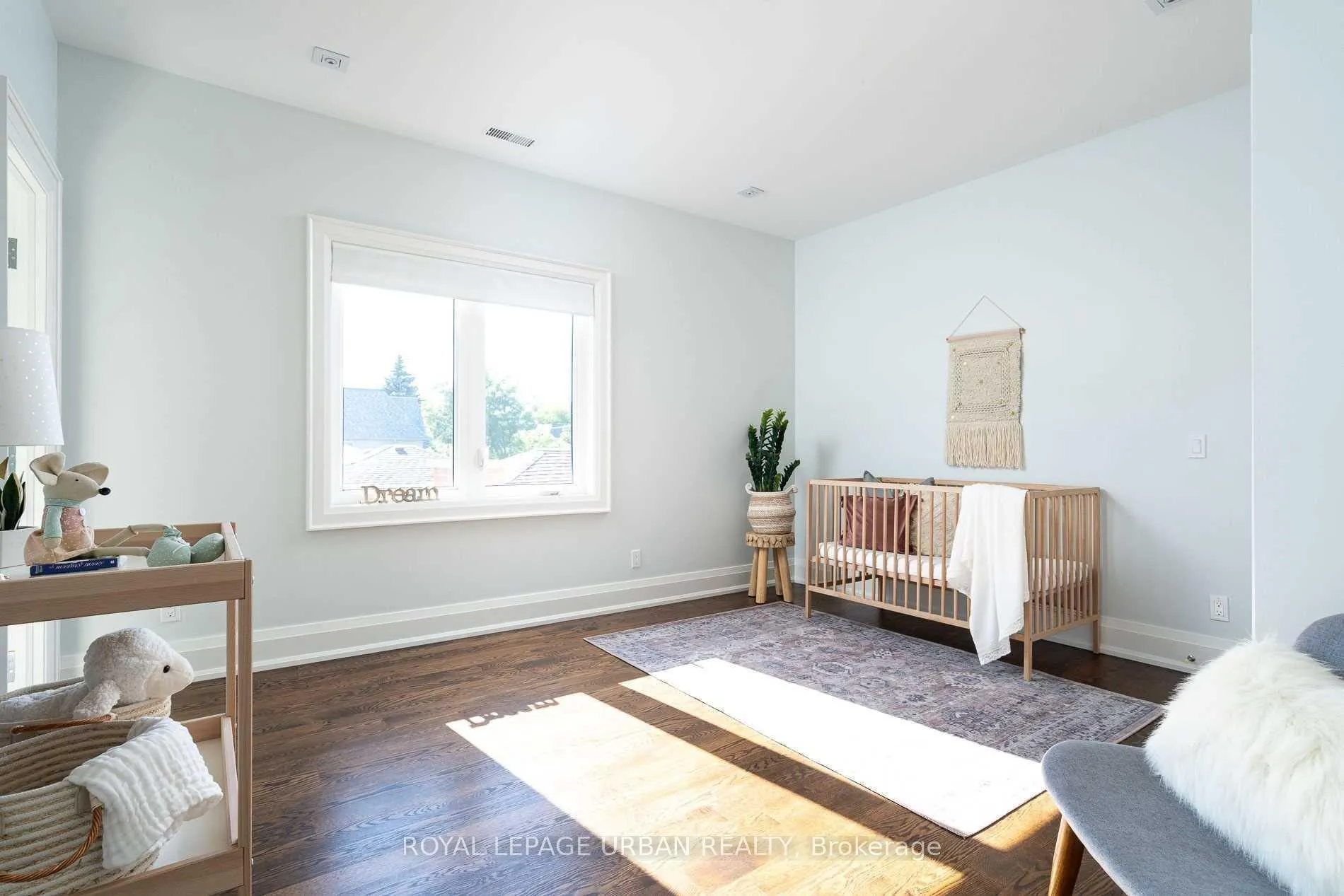 Photo 26 of 285 Joicey Boulevard, Toronto, Bedford Park-Nortown — HOMEH
