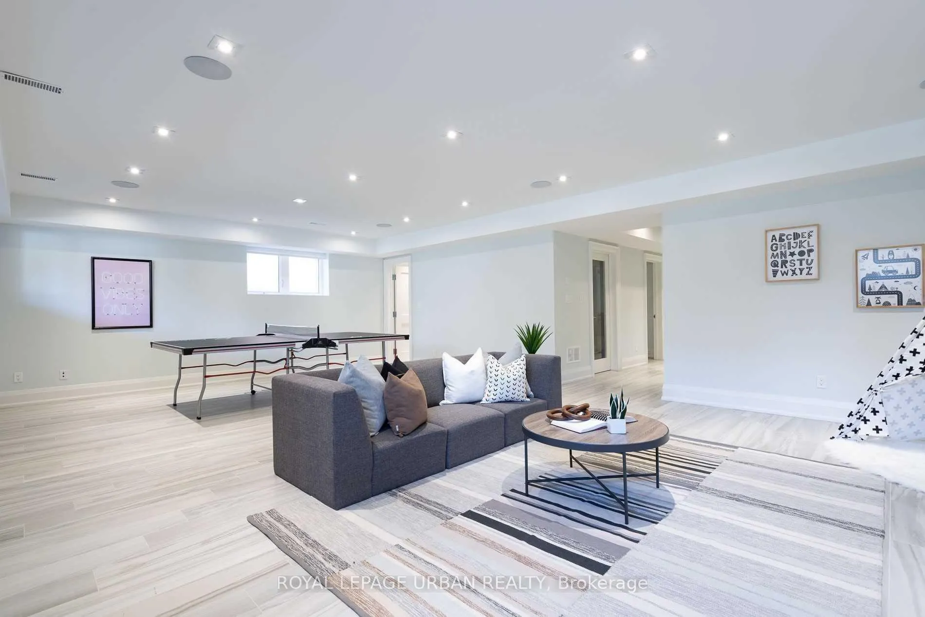 Photo 30 of 285 Joicey Boulevard, Toronto, Bedford Park-Nortown — HOMEH
