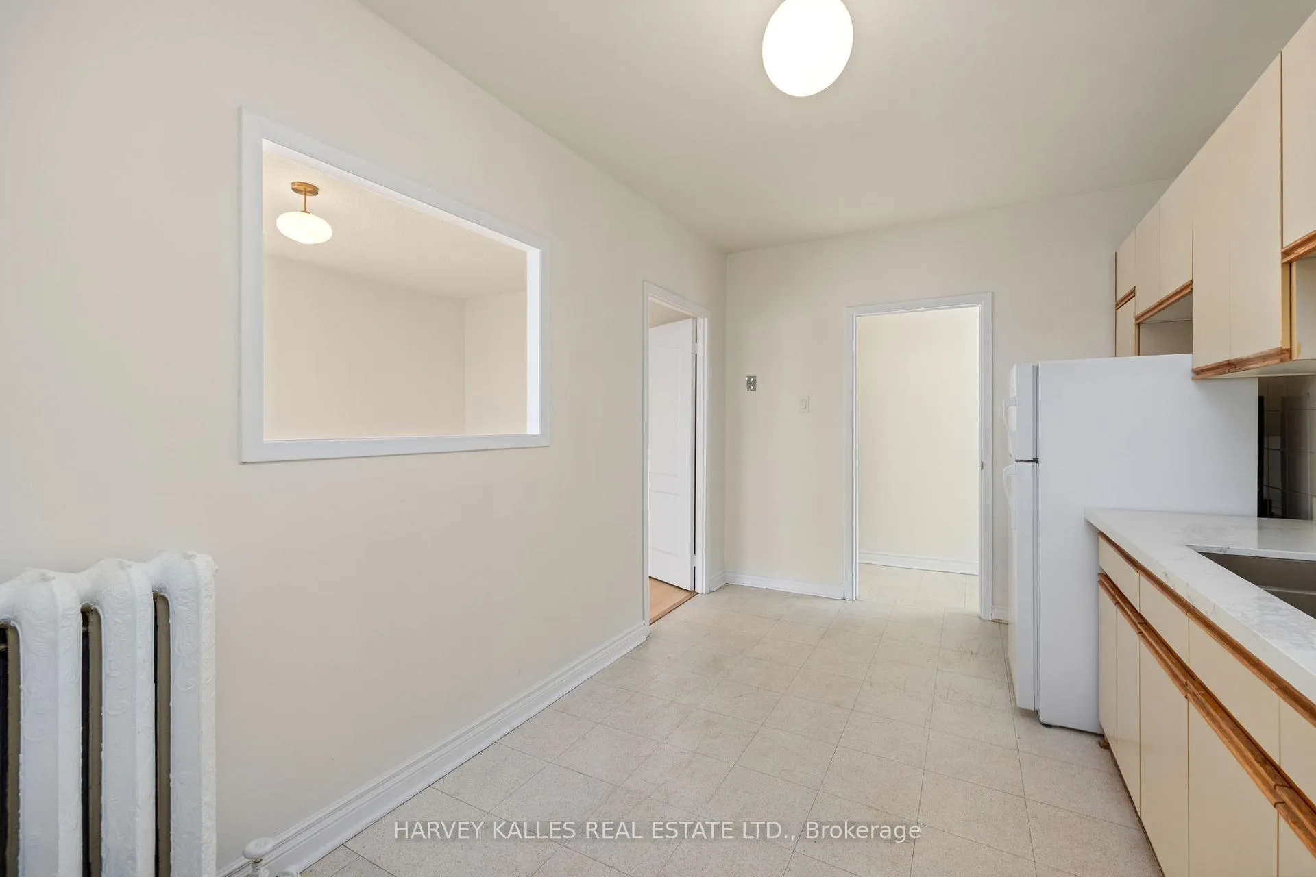 Photo 5 of Unit 2, 822 St Clair Avenue W, Toronto, Oakwood Village — HOMEH
