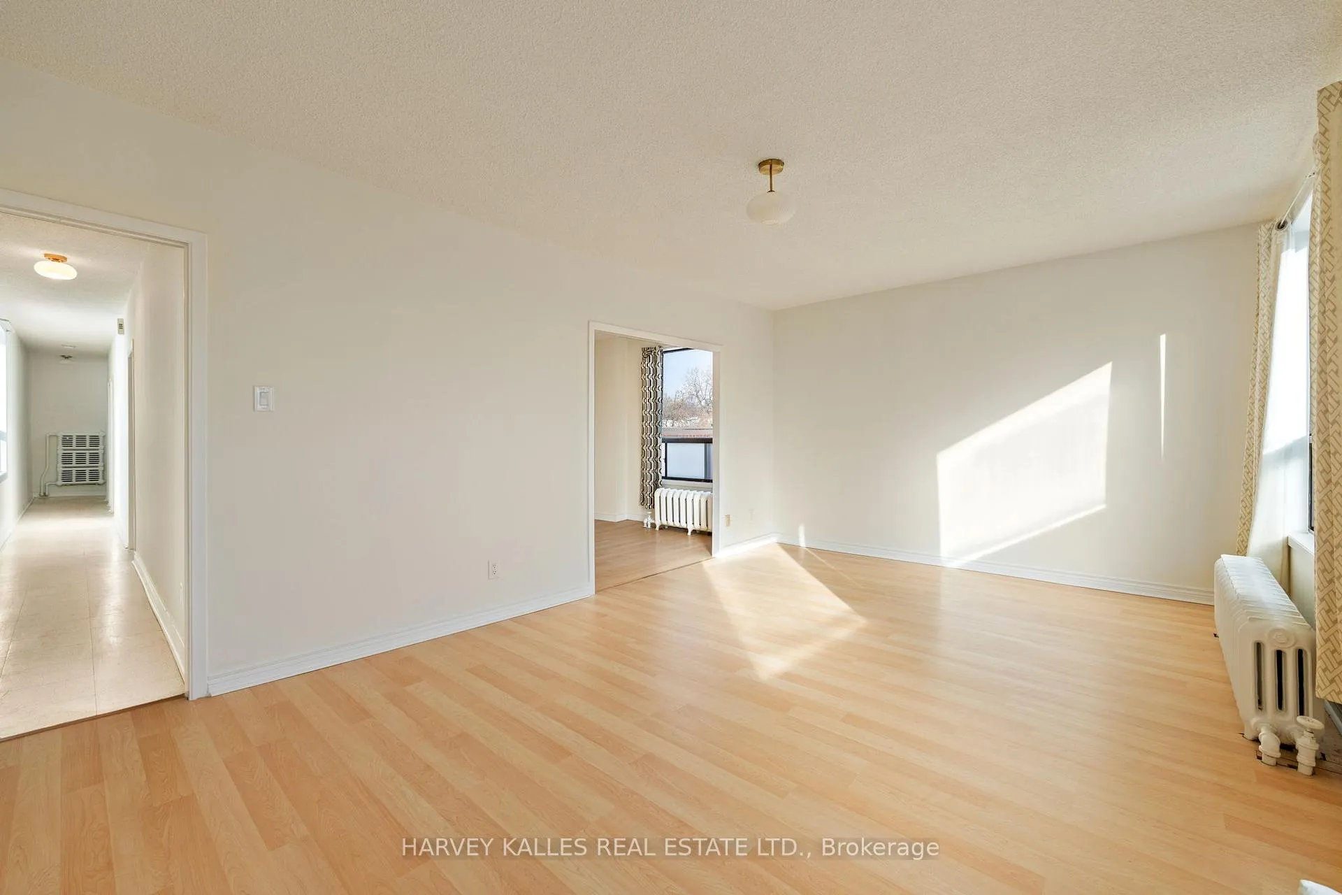Photo 9 of Unit 2, 822 St Clair Avenue W, Toronto, Oakwood Village — HOMEH