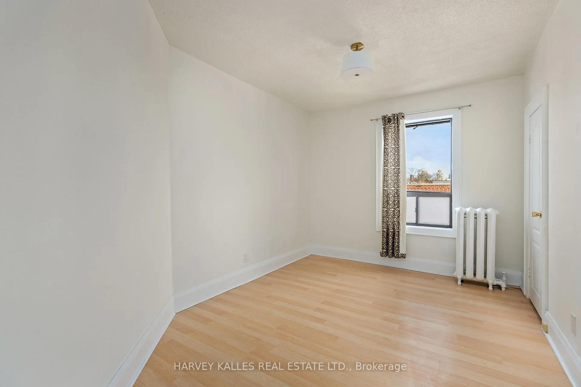 Photo 12 of Unit 2, 822 St Clair Avenue W, Toronto, Oakwood Village — HOMEH