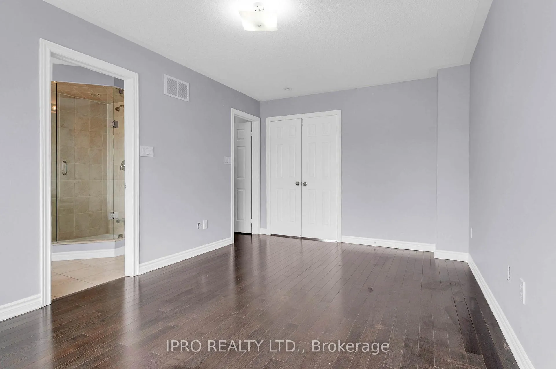 Photo 21 of 94 Farooq Boulevard, Vaughan, West Woodbridge — HOMEH