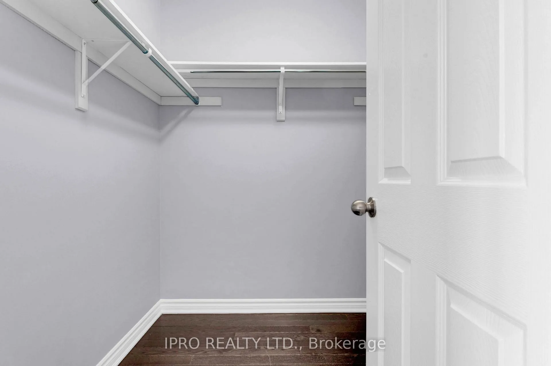 Photo 22 of 94 Farooq Boulevard, Vaughan, West Woodbridge — HOMEH