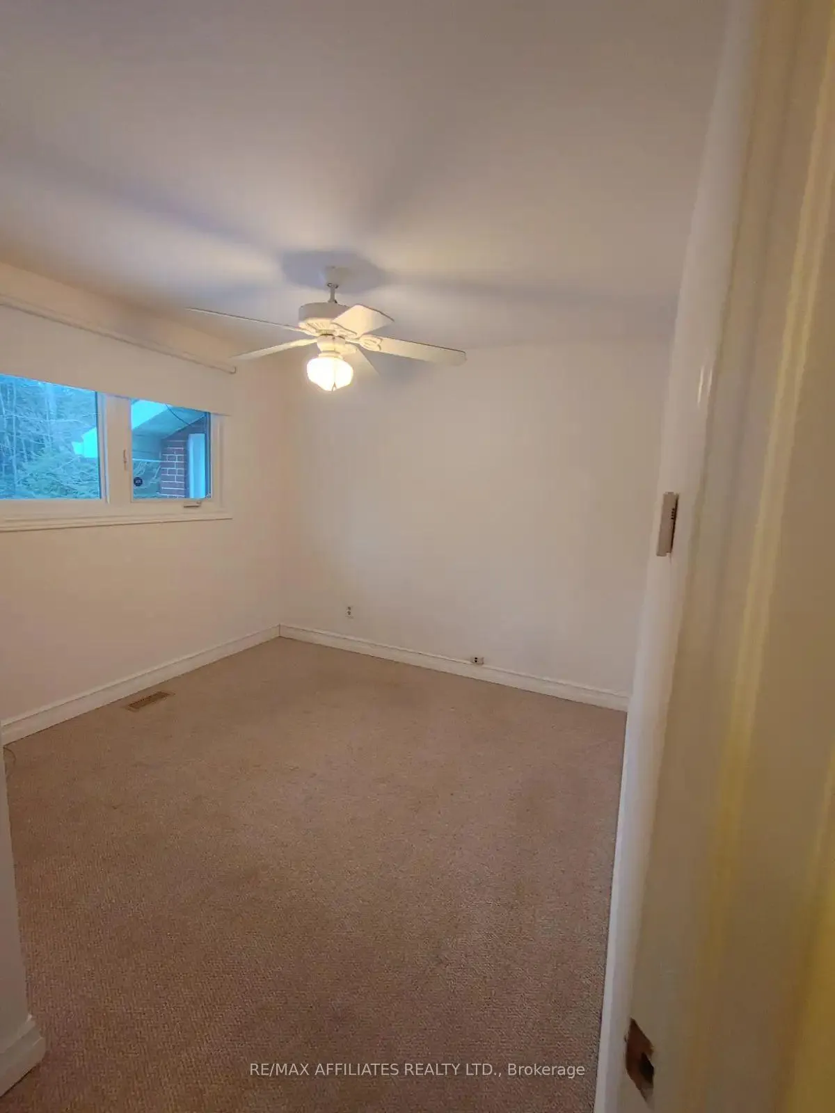 Photo 7 of Unit Unit A, 4918 Leitrim Road, Ottawa, Carlsbad Springs — HOMEH
