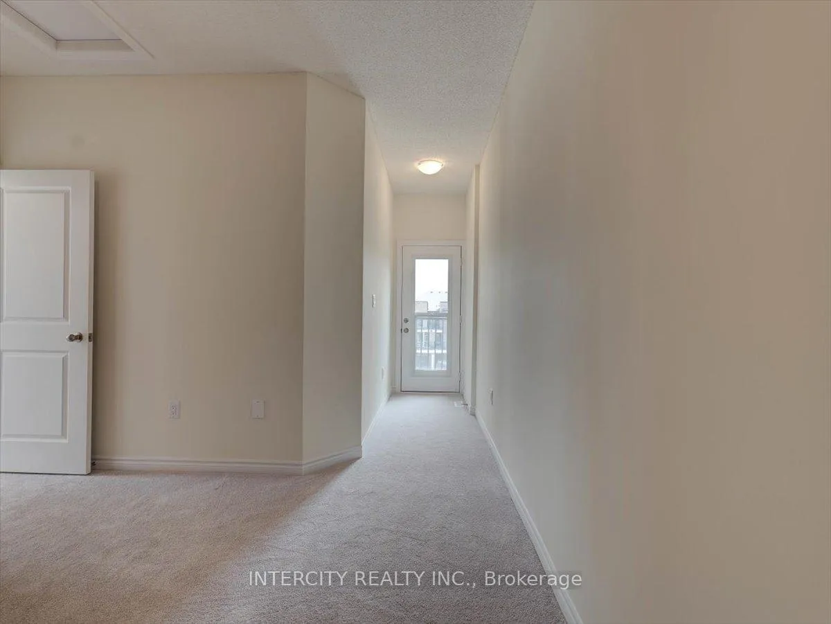 Photo 30 of 22 Griffith Street, Aurora, Bayview Northeast — HOMEH