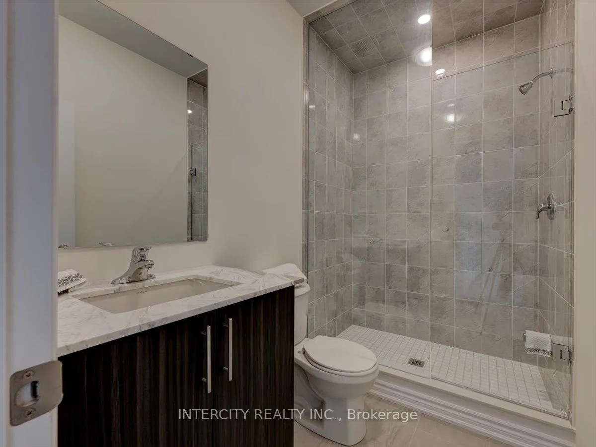 Photo 33 of 22 Griffith Street, Aurora, Bayview Northeast — HOMEH