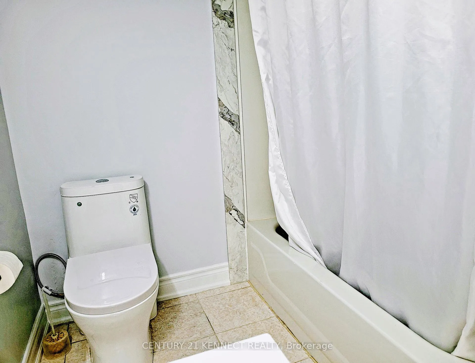 Photo 14 of Unit Lower, 9 Oakford Drive, Markham, Cachet — HOMEH