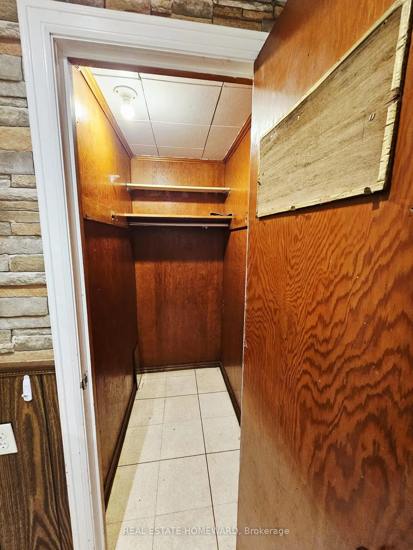 Photo 7 of Unit Bsmt, 259 Ferris. Road, Toronto, O'Connor-Parkview — HOMEH