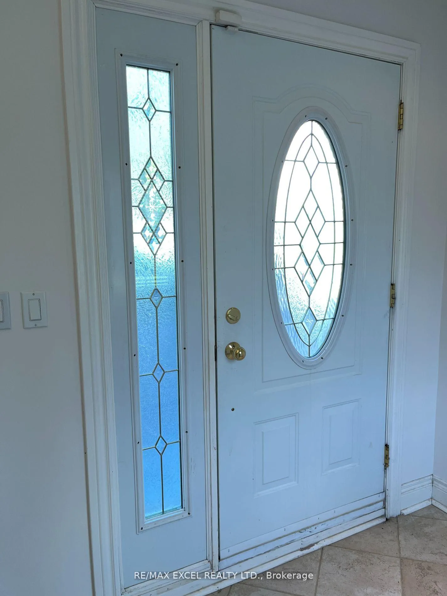 Photo 9 of 3 Ryan Crescent, Markham, Victoria Manor-Jennings Gate — HOMEH