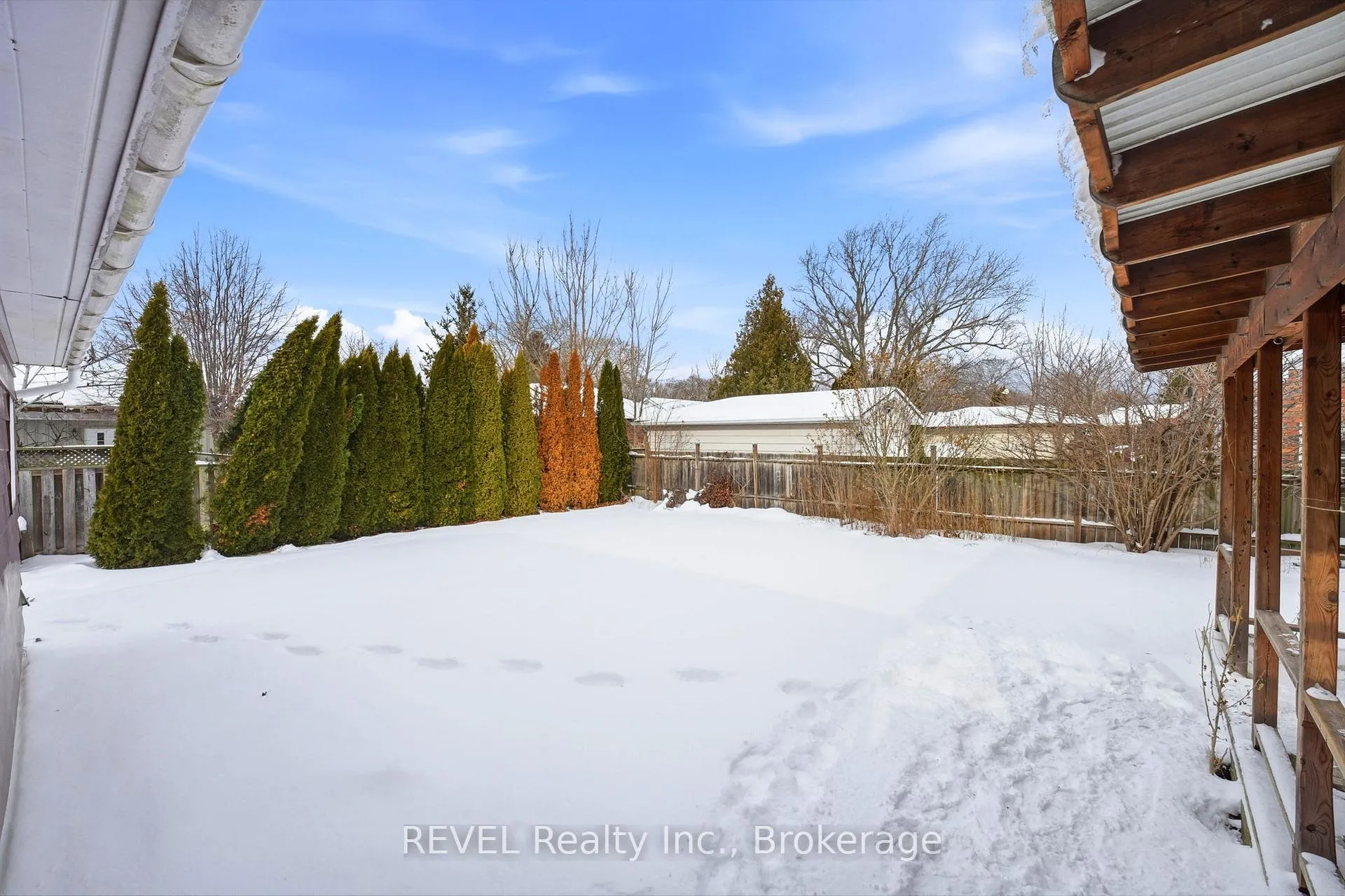 Photo 28 of 10 Redwood Avenue, St. Catharines, Bunting/Linwell — HOMEH