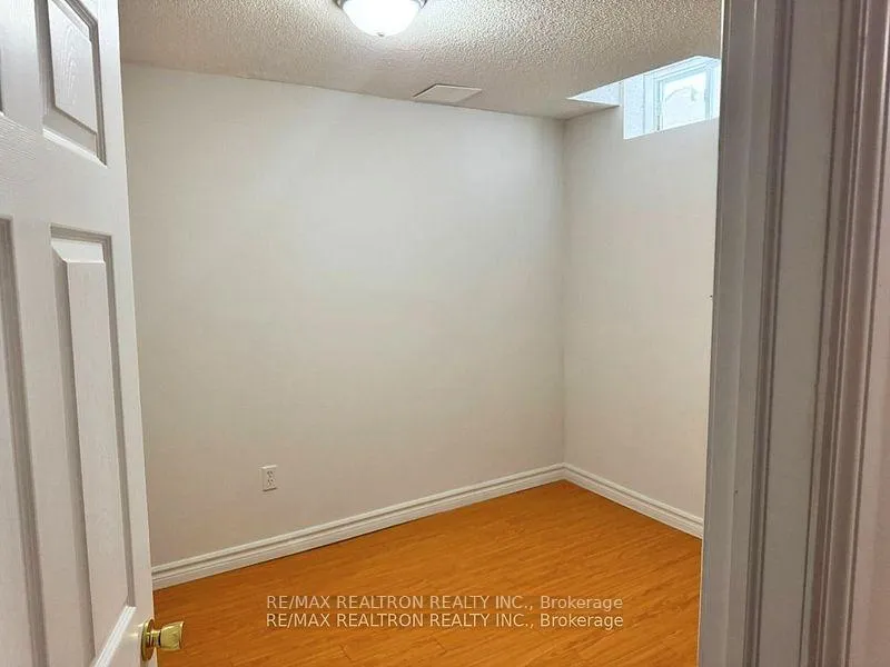 Photo 4 of Unit Bsmnt, 49 Jenmat Drive, Markham, Greensborough — HOMEH