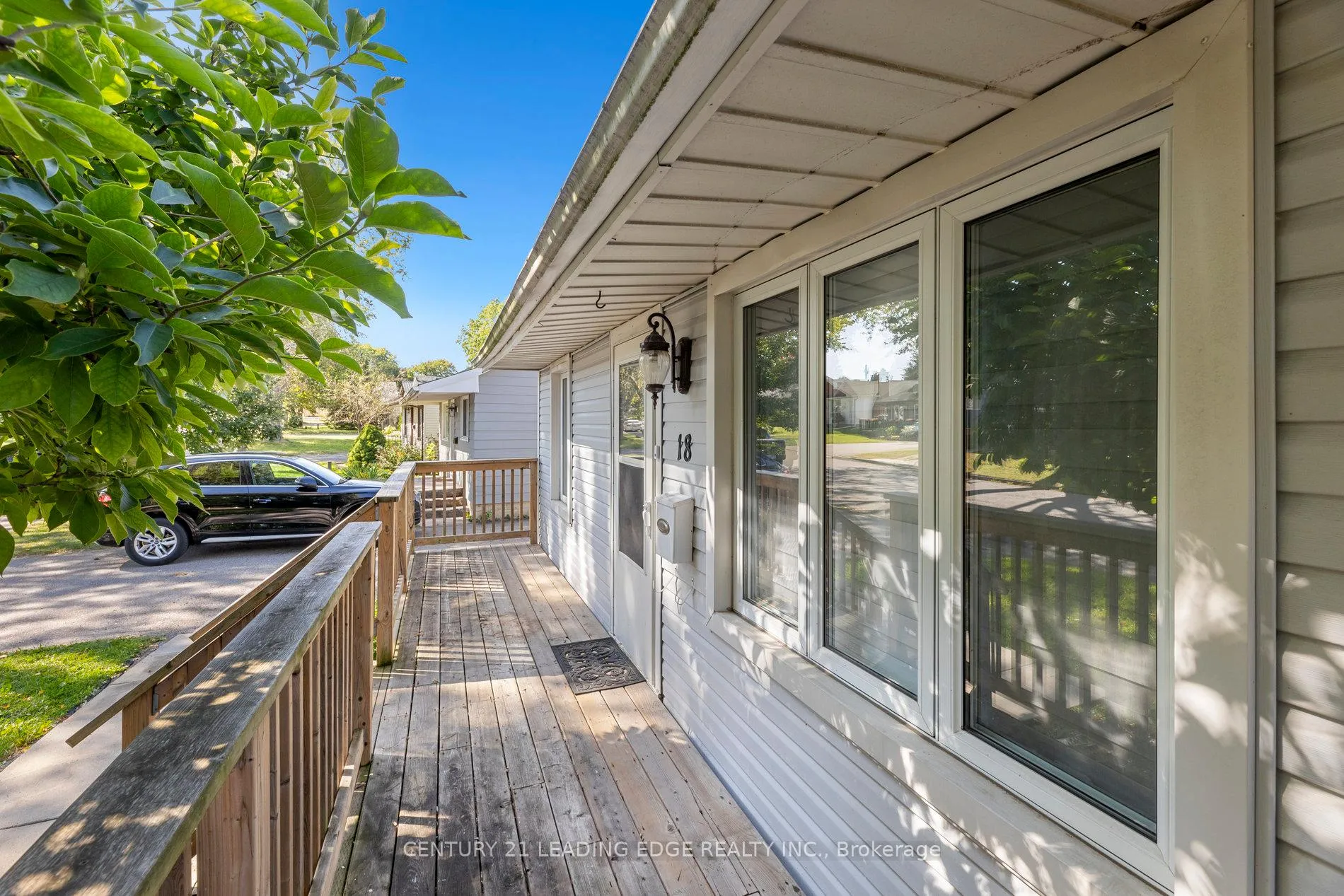 Photo 4 of 18 Beech Street, Ajax, Central — HOMEH