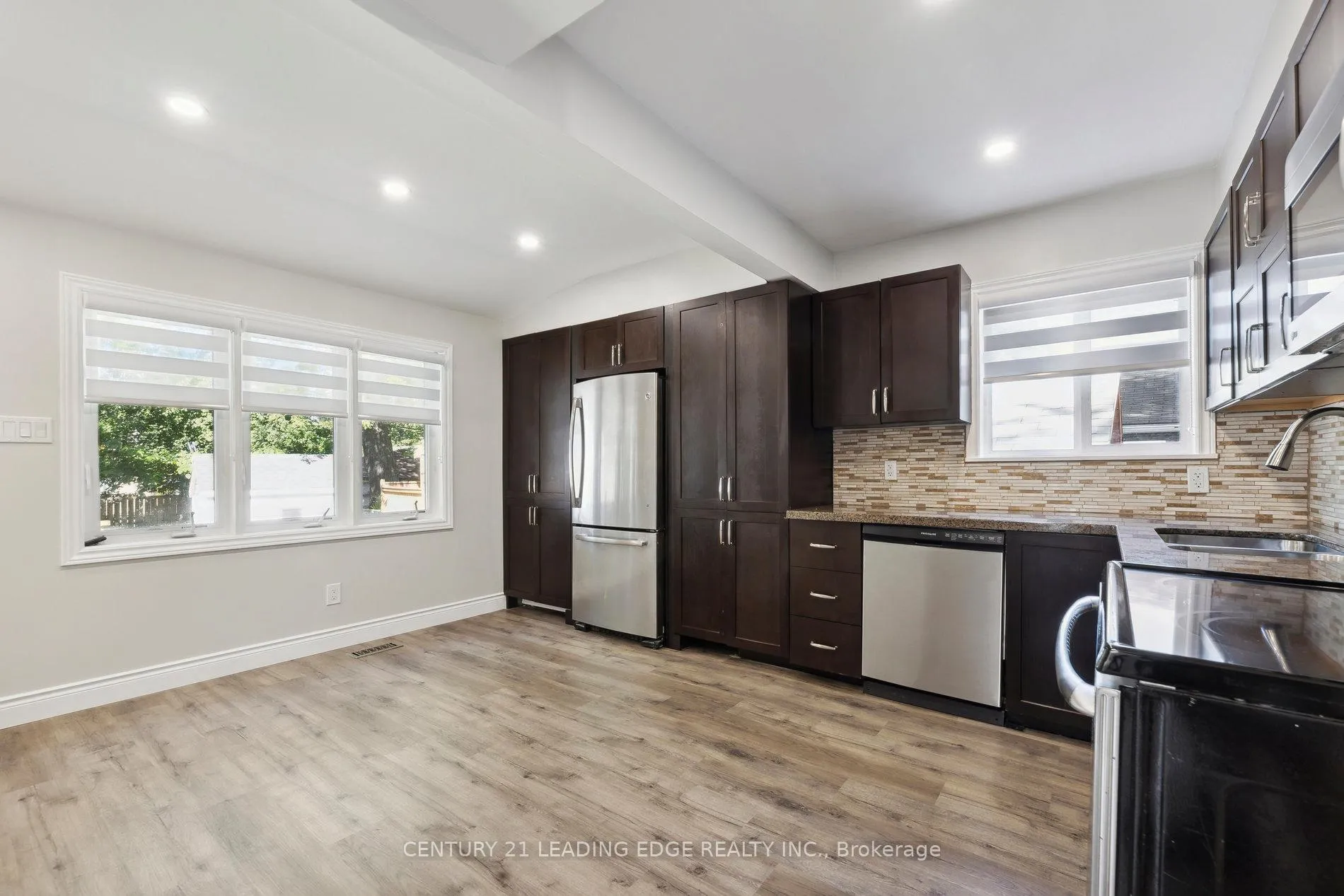 Photo 12 of 18 Beech Street, Ajax, Central — HOMEH