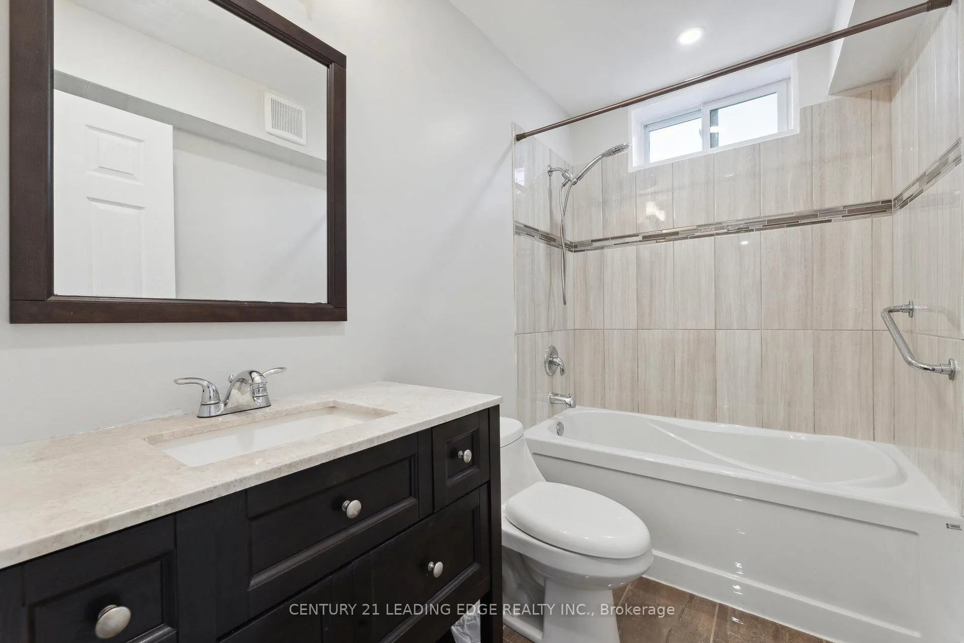 Photo 25 of 18 Beech Street, Ajax, Central — HOMEH