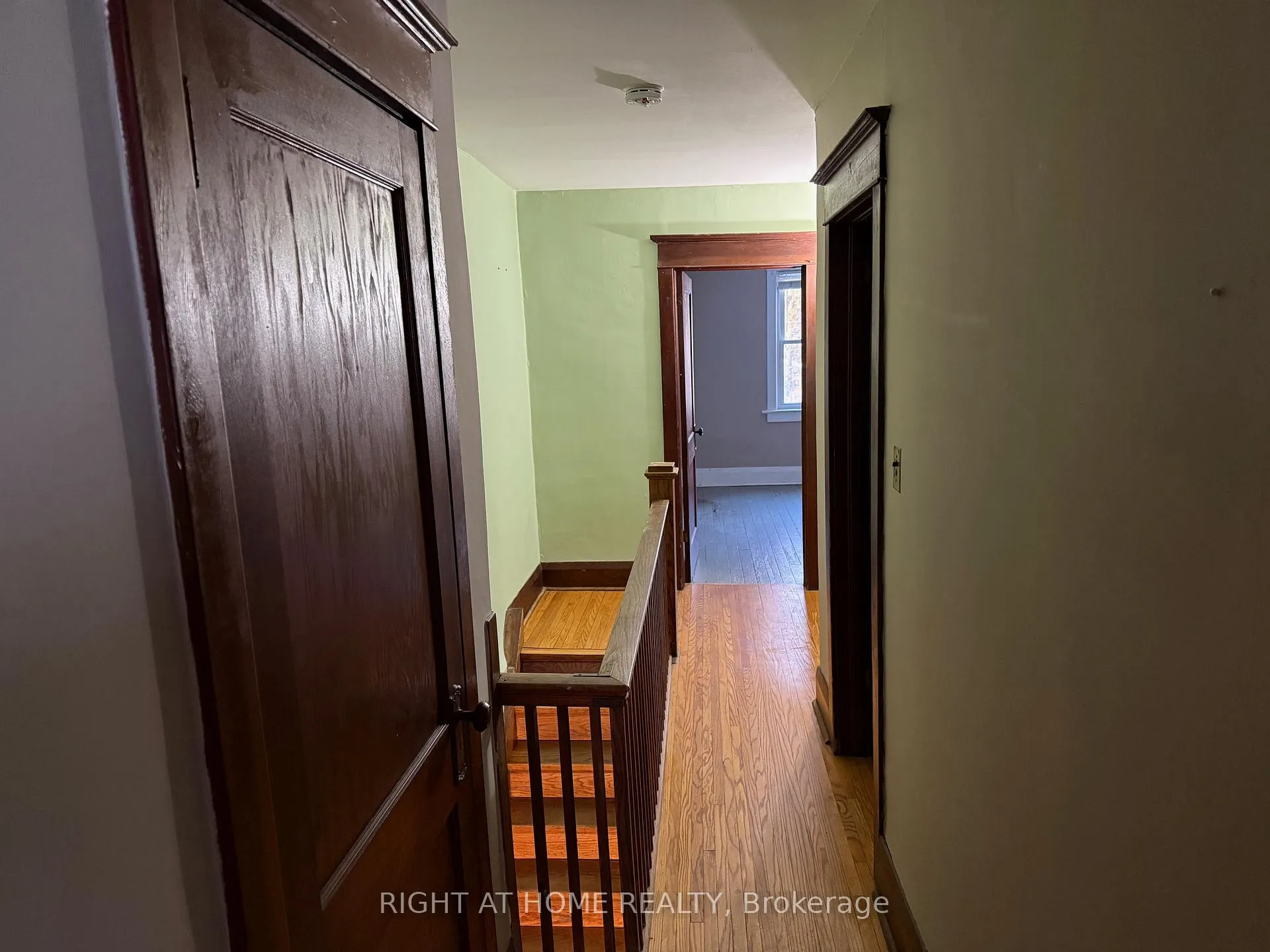 Photo 13 of 304 Soudan Avenue, Toronto, Mount Pleasant East — HOMEH