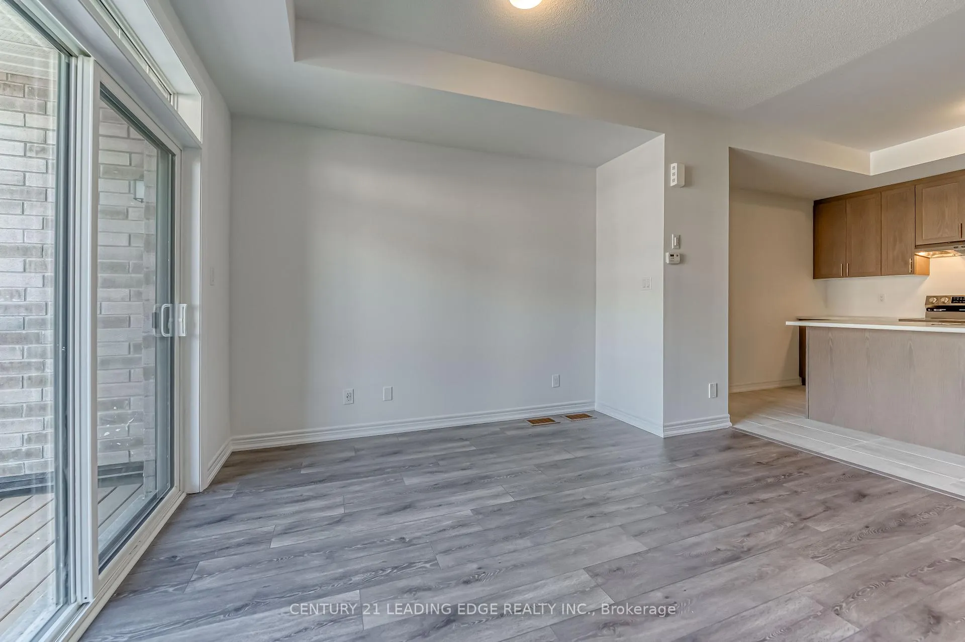 Photo 12 of 1112 Lockie Drive, Oshawa, Kedron — HOMEH
