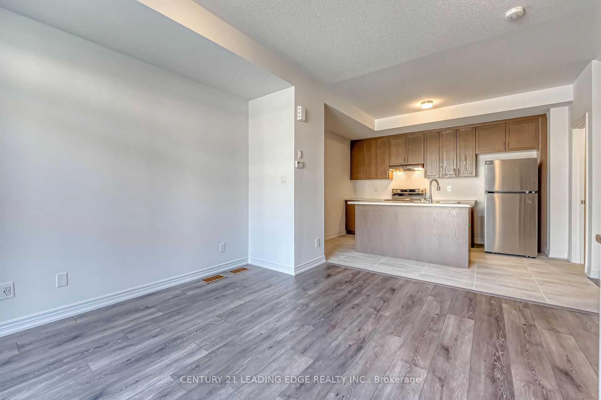 Photo 13 of 1112 Lockie Drive, Oshawa, Kedron — HOMEH