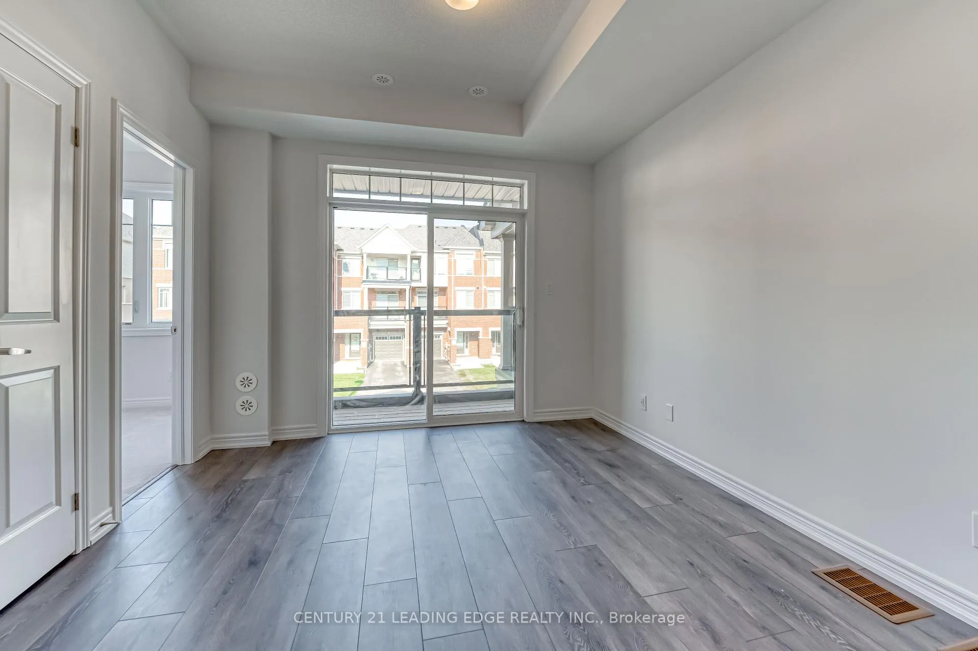 Photo 14 of 1112 Lockie Drive, Oshawa, Kedron — HOMEH
