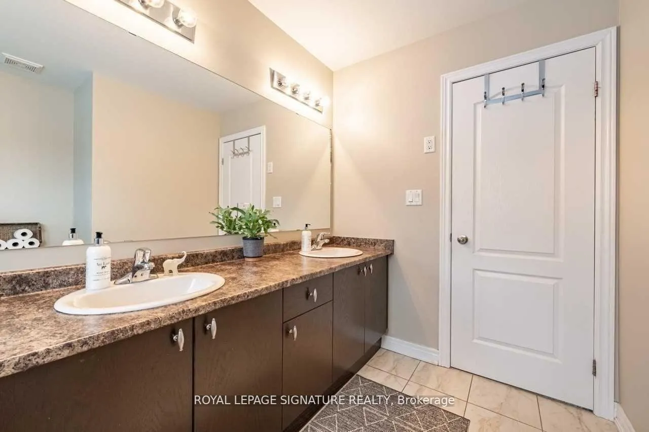 Photo 18 of 72 Secinaro Avenue, Hamilton, Ancaster — HOMEH