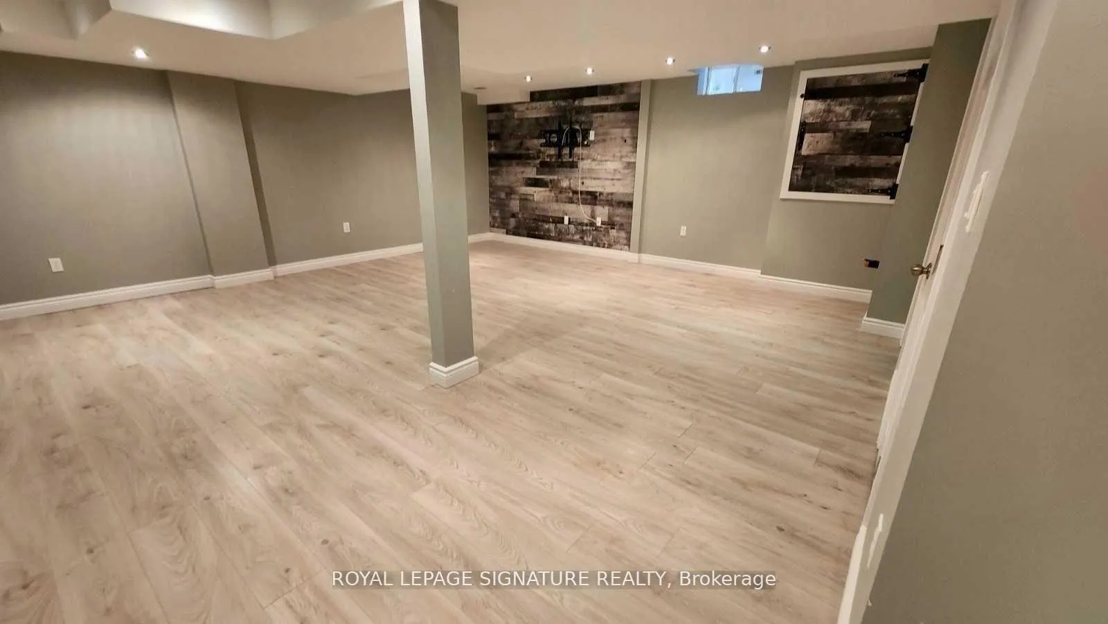 Photo 19 of 72 Secinaro Avenue, Hamilton, Ancaster — HOMEH