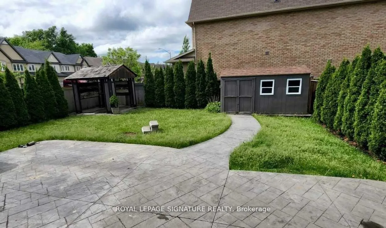 Photo 25 of 72 Secinaro Avenue, Hamilton, Ancaster — HOMEH