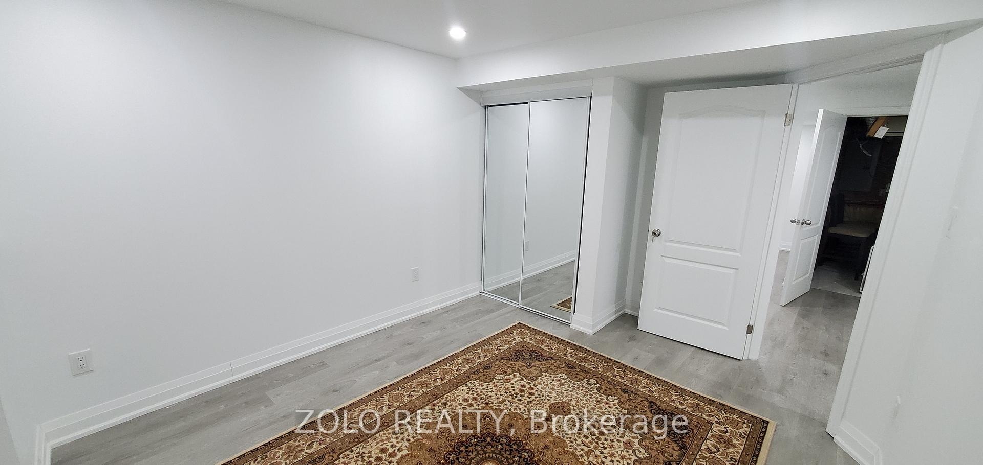 Photo 7 of 26 Northglen Boulevard, Clarington, Bowmanville — HOMEH