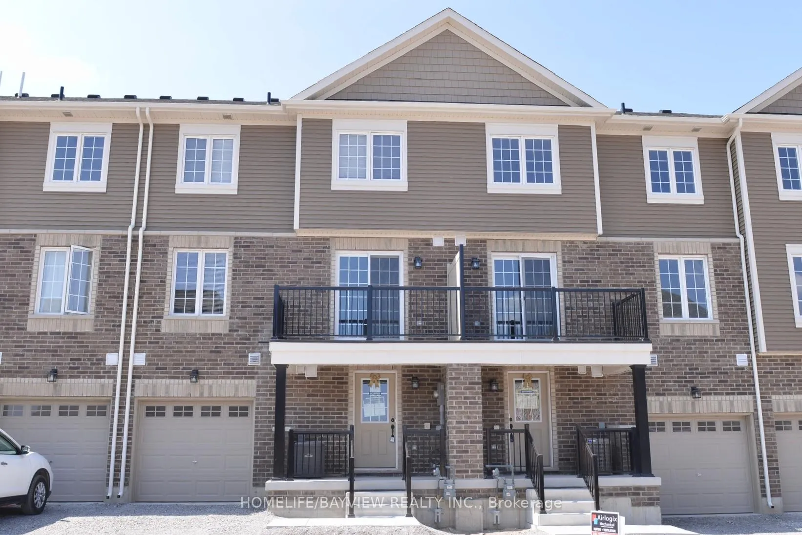 Photo 28 of 78 Pumpkin Corner Crescent, Barrie, Innis-Shore — HOMEH