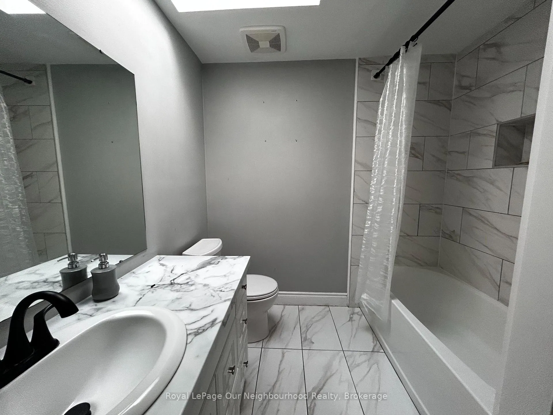 Photo 7 of Unit 2, 64 Fifth Avenue, Kitchener — HOMEH