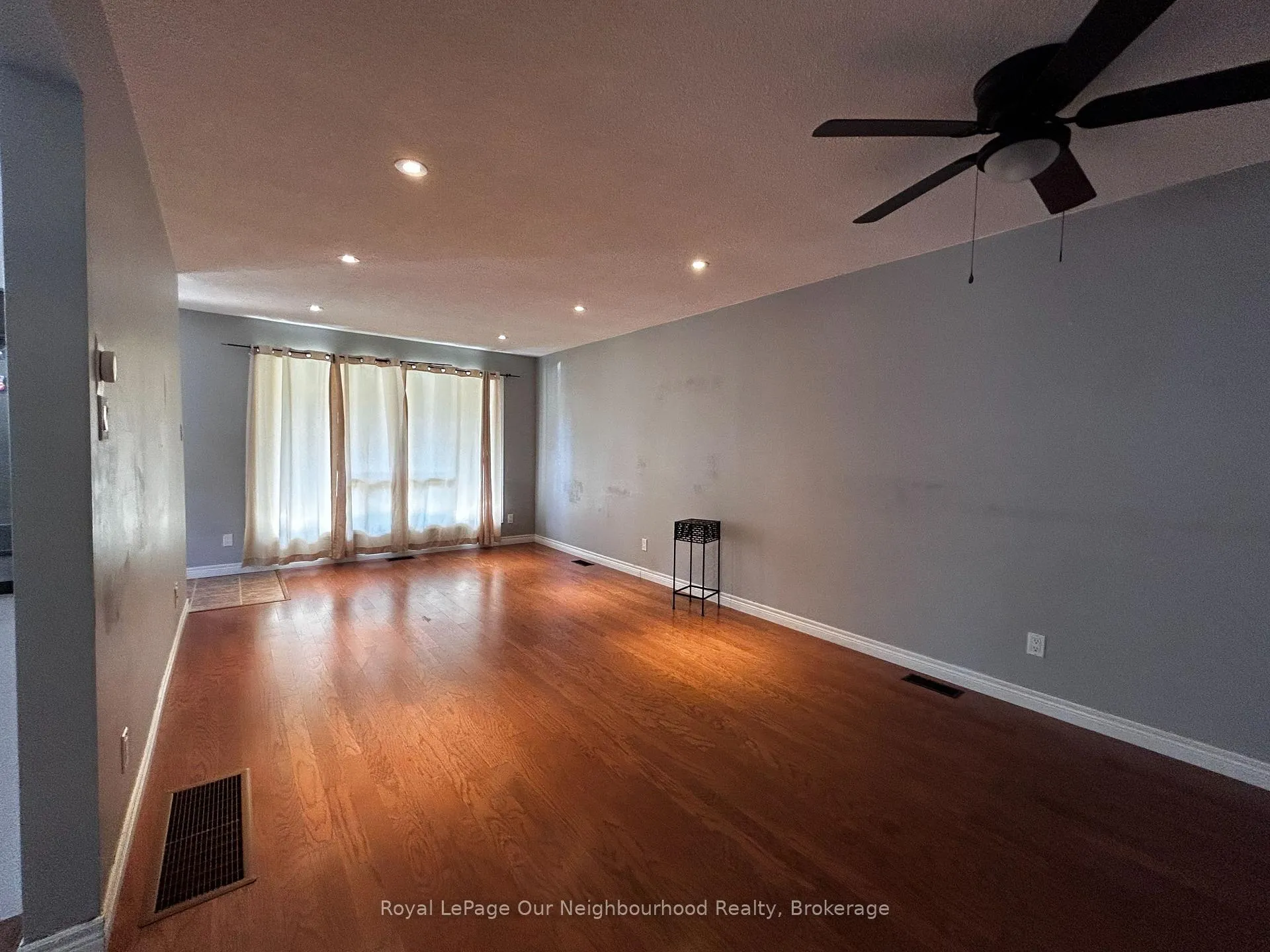 Photo 8 of Unit 2, 64 Fifth Avenue, Kitchener — HOMEH