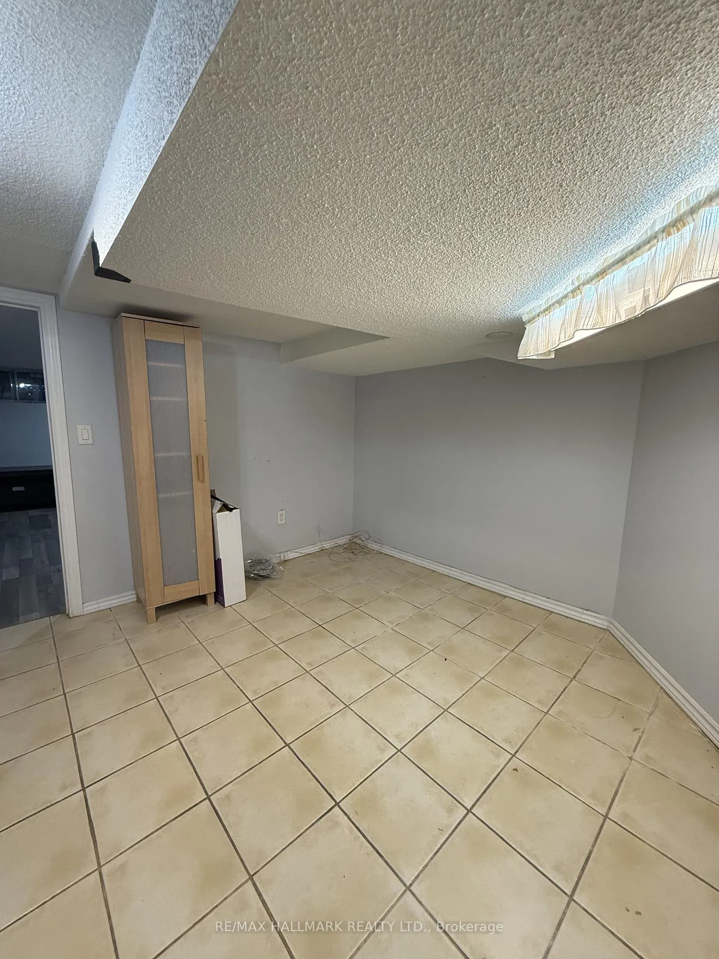 Photo 6 of Unit LOWER, 30 Curzon Street, Toronto, South Riverdale — HOMEH