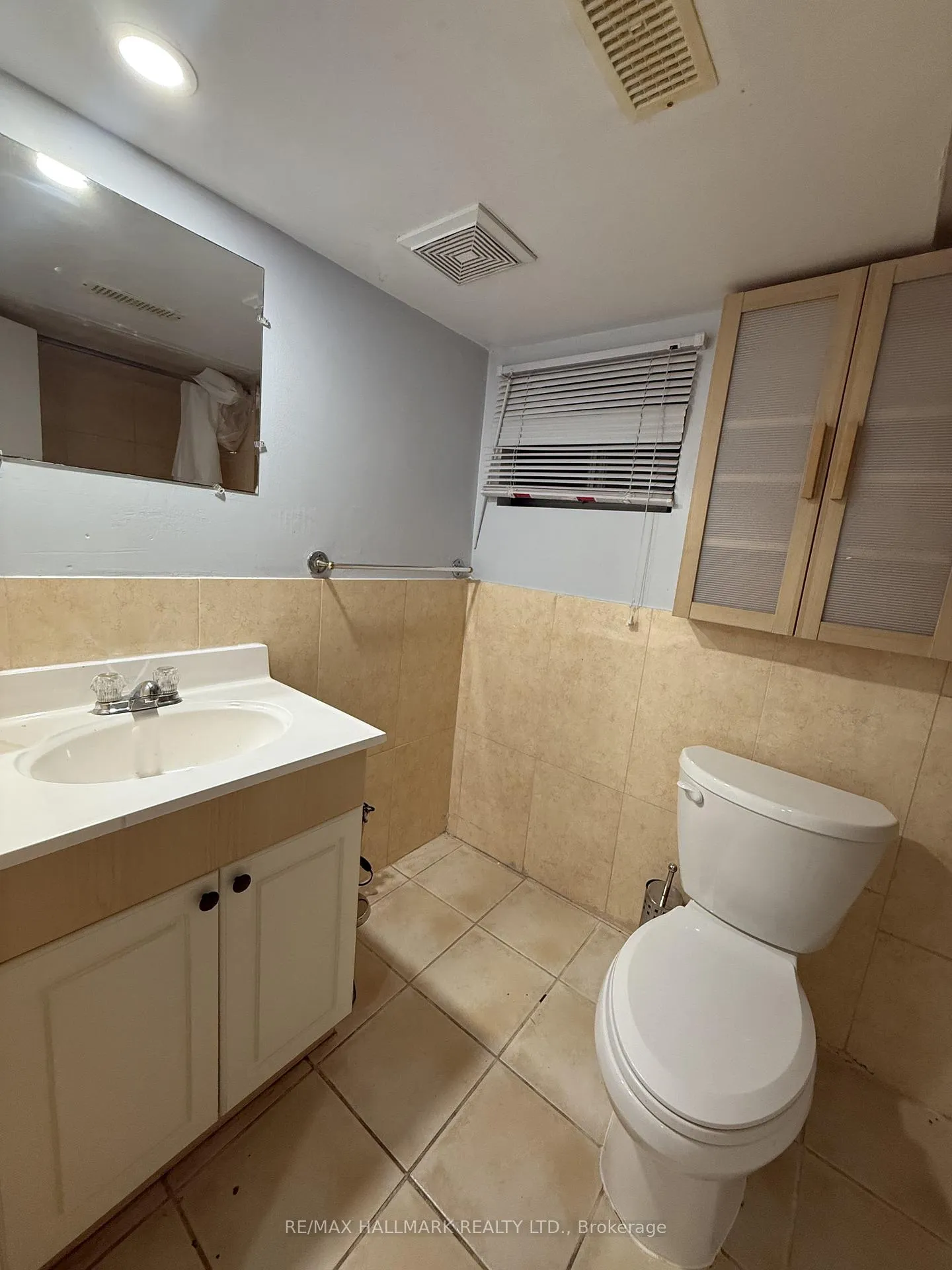 Photo 9 of Unit LOWER, 30 Curzon Street, Toronto, South Riverdale — HOMEH