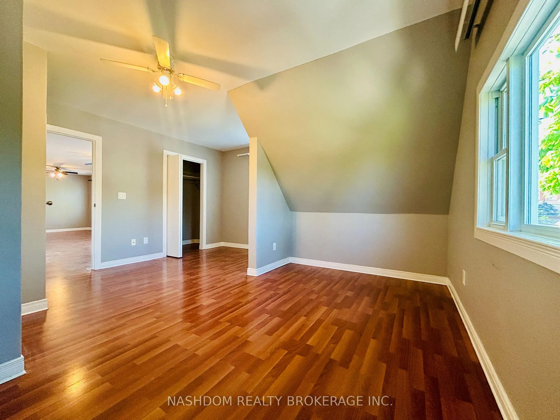 Photo 12 of Unit 3, 209 Balsam Avenue S, Hamilton, Blakeley — HOMEH